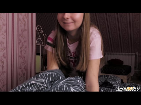 ❤️ Blondie-k bere BFF-ren sakon zurrupatzen du eta esperma jasotzen du ahoan ️❌ Porno %eu.hochu-sex-tomsk.ruan ❌️